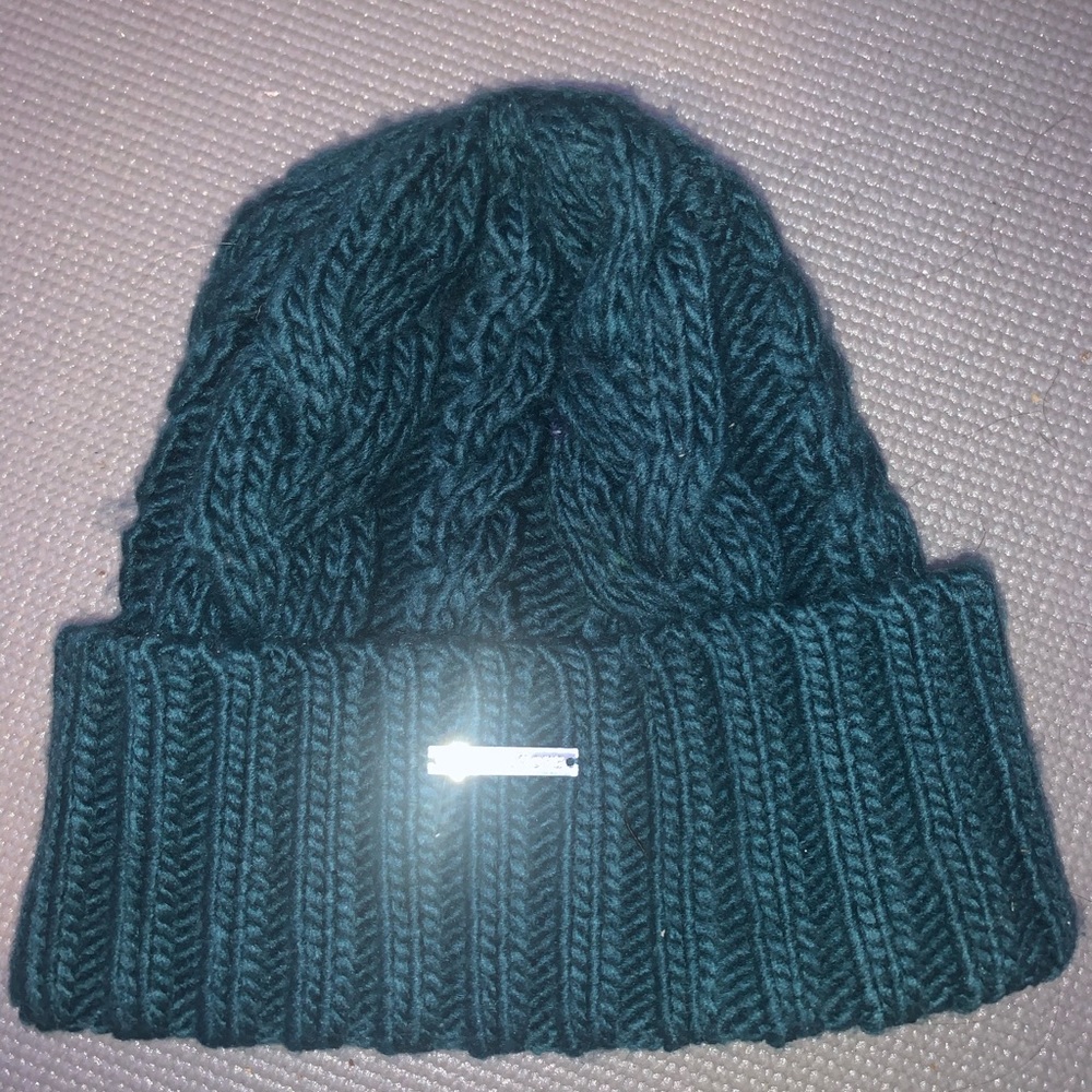 Micheal Korda tea beanie brand new